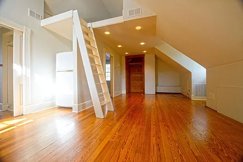 47 Winchester St Photo 1