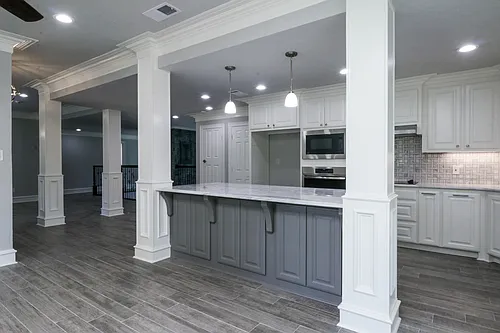 3726 Ben Hogan Dr Photo 1