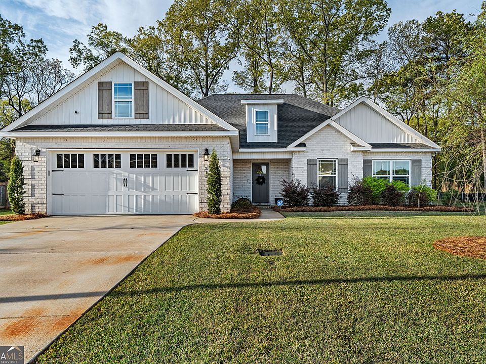 1st image of 213 Otters Ridge Dr