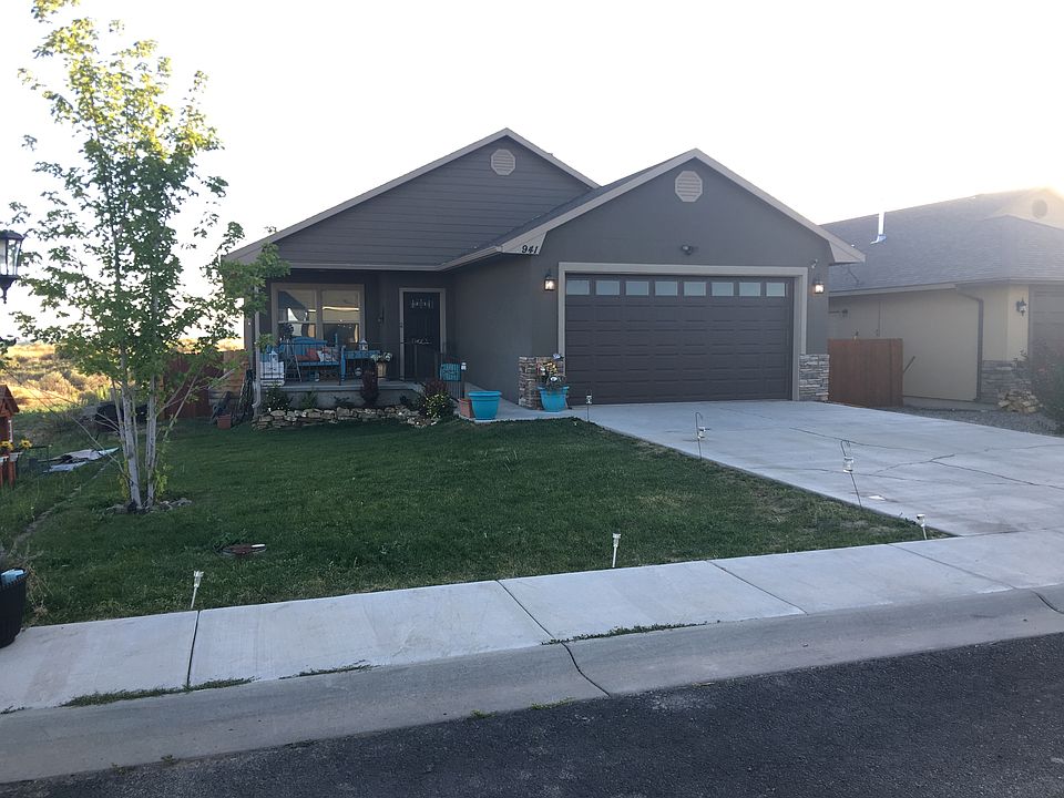 Beautiful move in ready home