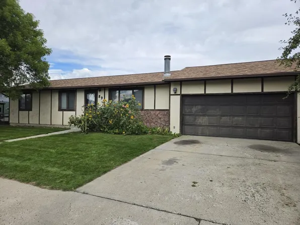 89 Oakwood Ln, Helena, MT 59601