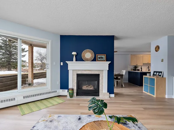 15499 Castle Downs Rd NW #124, Edmonton, AB T5X 5Y3