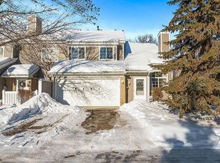 8451 Corcoran Cir #6, Inver Grove Heights, MN 55076