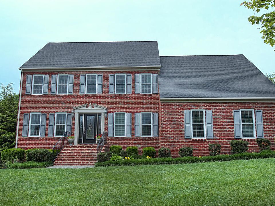 1st image of 1812 Ashbury Dr