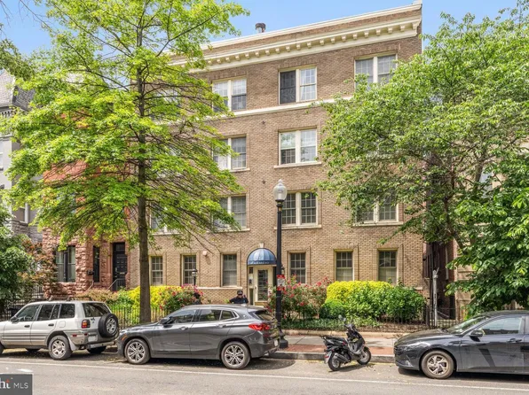 1736 18th St NW APT T2, Washington, DC 20009