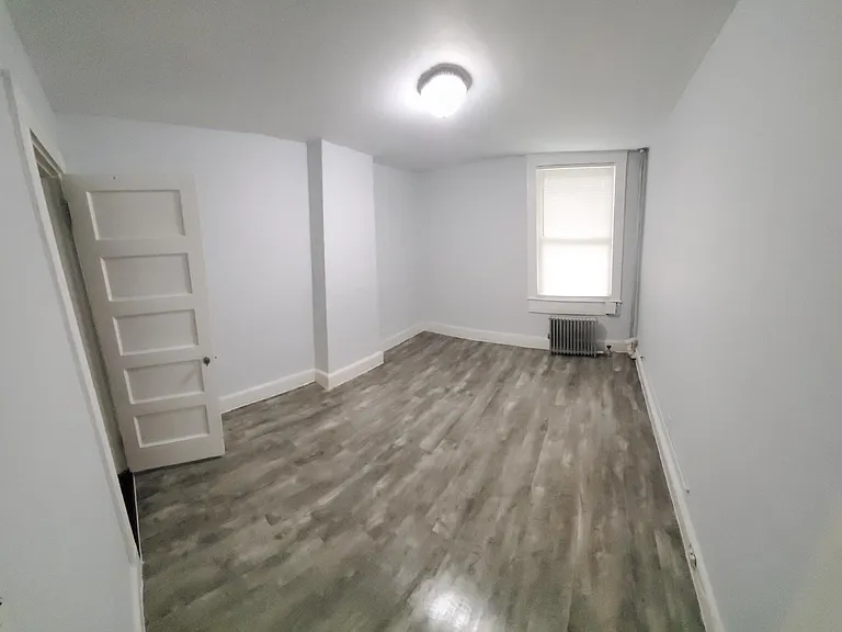 82 Rockland St #2F — Photo 10