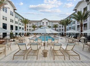 662 SE Becker Rd #2-207, Pt Saint Lucie, FL 34984