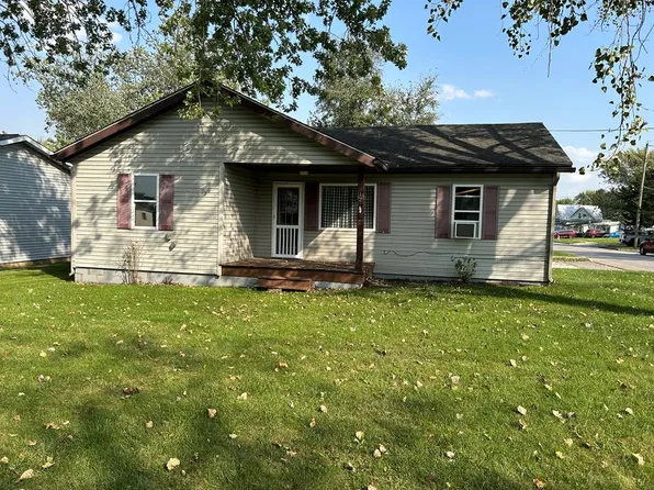 121 S West Ave, Willard, OH 44890