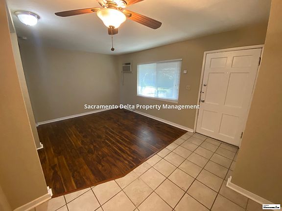 4th image of 5815 15th Ave