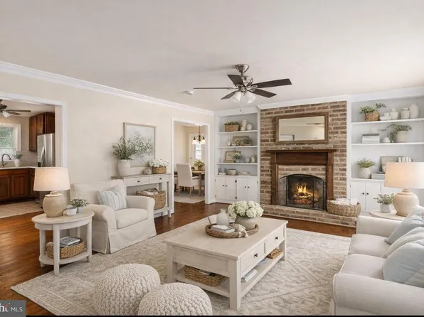 1321 Dandridge St, Fredericksburg, VA 22401