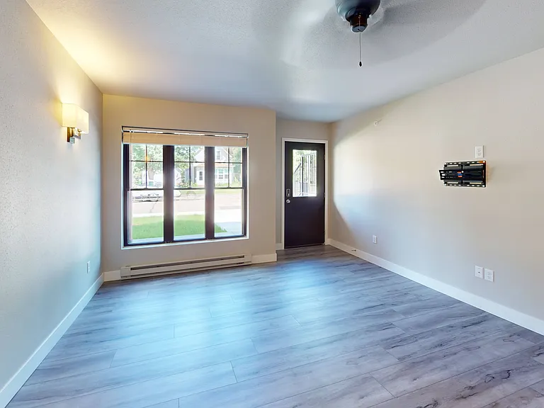 Archway Townhomes | 1 Bedroom | 1 Bath