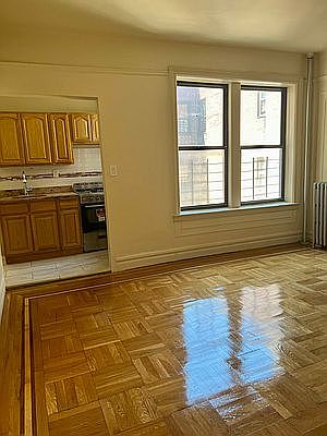 5th image of 3175 Grandconcourse Fivej