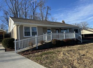 2309 S Walnut St, Hopkinsville, KY 42240