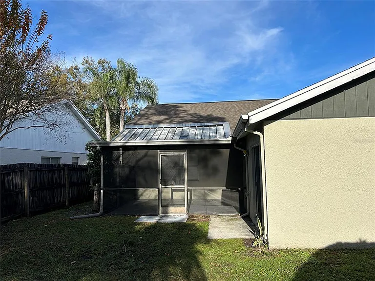 8718 Imperial Ct — Photo 24