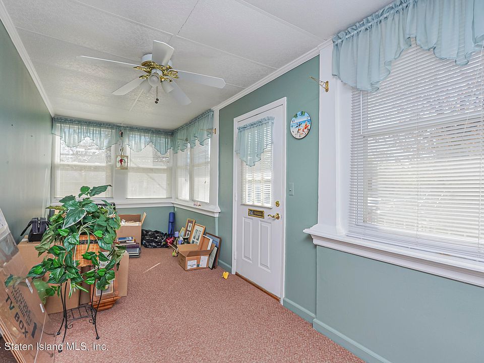 3 Highmount Rd, Staten Island, NY 10308 Zillow