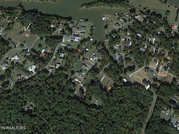2nd image of Lower River Rd NW