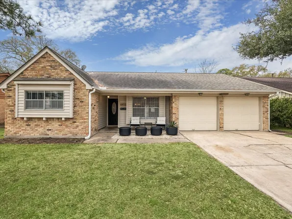 4415 Grass Valley St, Houston, TX 77018