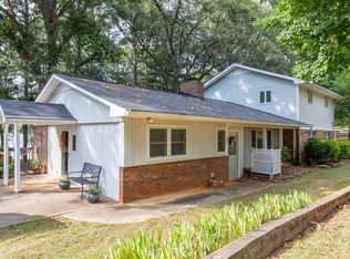 2685 Ridge Rd, Hartwell, GA 30643