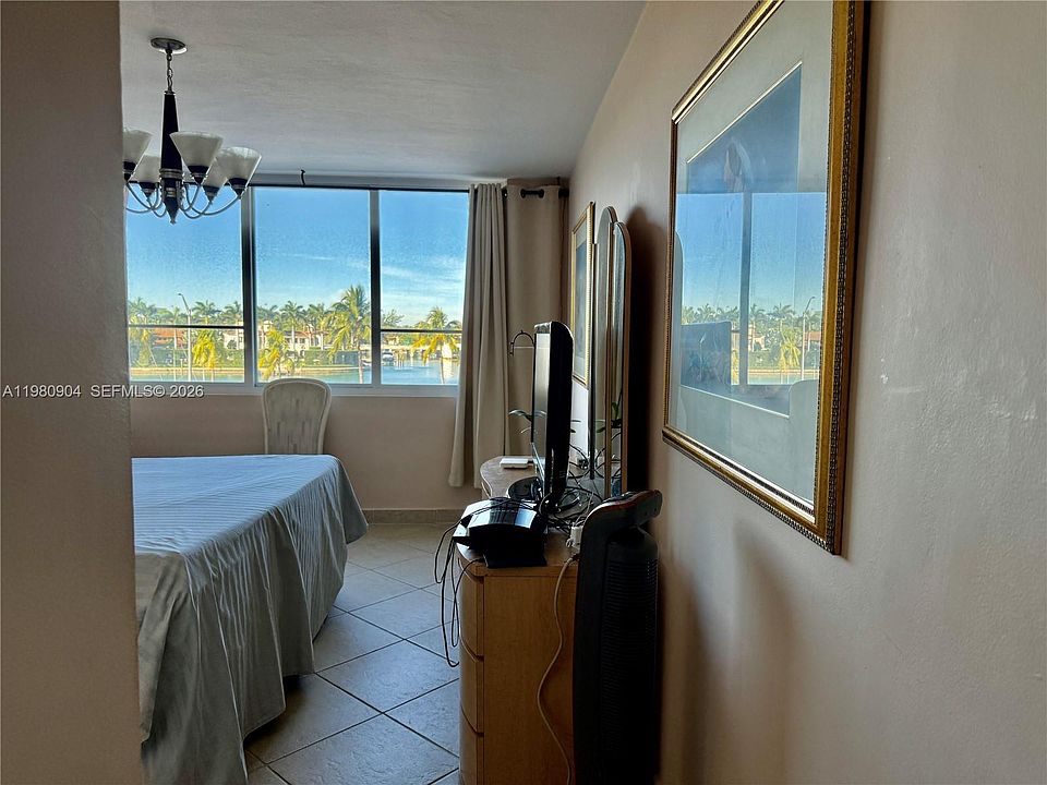 1st image of 5005 Collins Ave APT 304