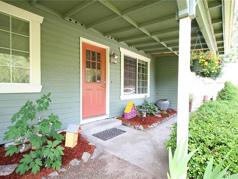1st image of 5650 Mount Tahoma Ct SE