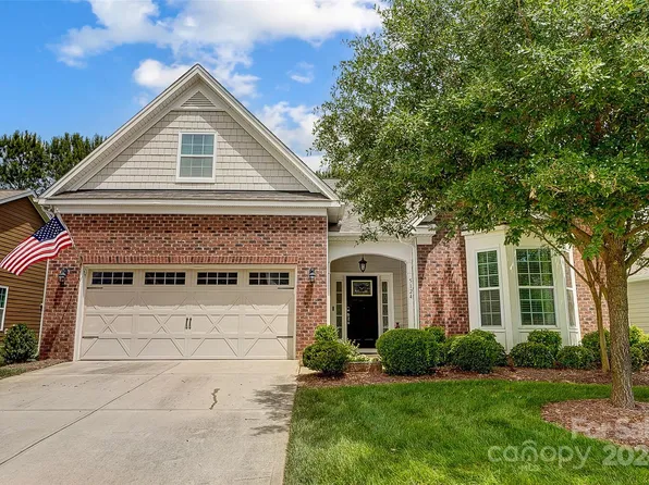 5124 Star Hill Ln, Charlotte, NC 28214