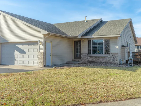 1677 Rodao Dr, River Falls, WI 54022