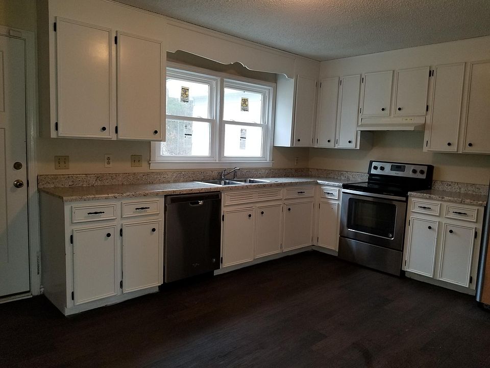 1st image of 67 Pine Creek Ct