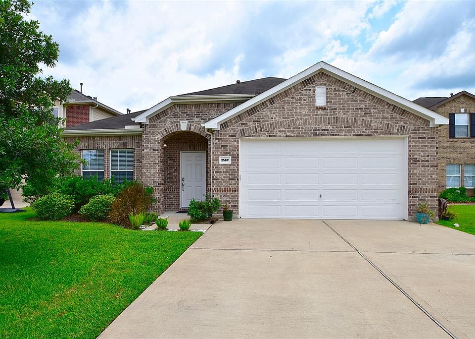 1st image of 25811 Westbourne Dr