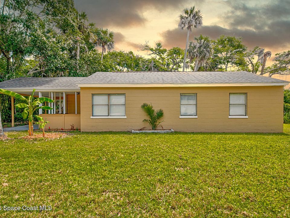 1st image of 212 Plumosa Dr