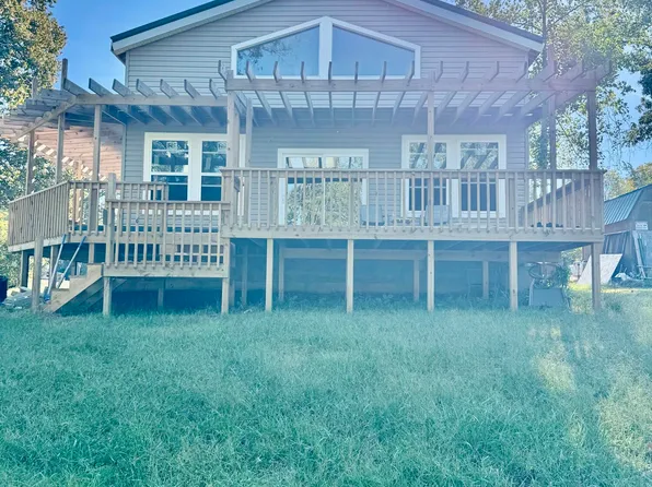 973 Stonegate Dr, Burnside, KY 42519