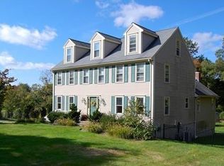 2 Spring St, Duxbury, MA 02332
