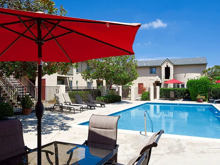 Montebello Villas — Photo 43