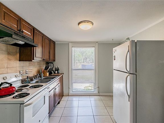 5th image of 709 Minnesota Dr