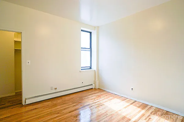 Rented by City Connections Realty | media 11