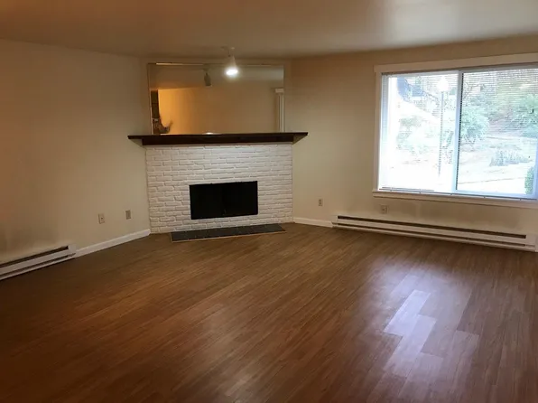 11616 127th Ln NE APT B10, Kirkland, WA 98034