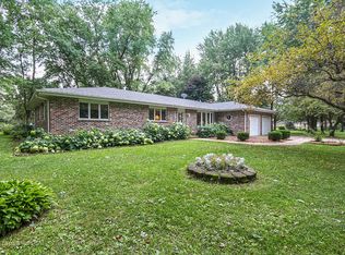 7S291 Dolly Dr, Big Rock, IL 60511