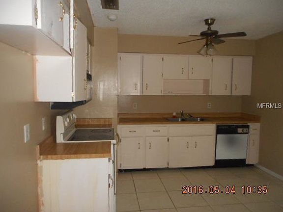4th image of 5807 Clover Ln