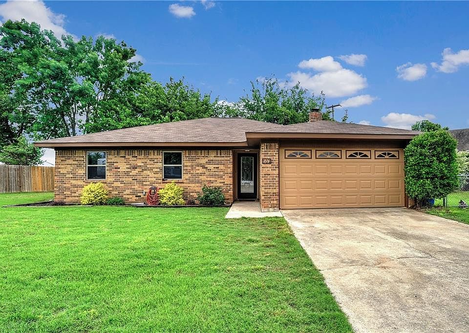 1st image of 107 Brookshear Dr