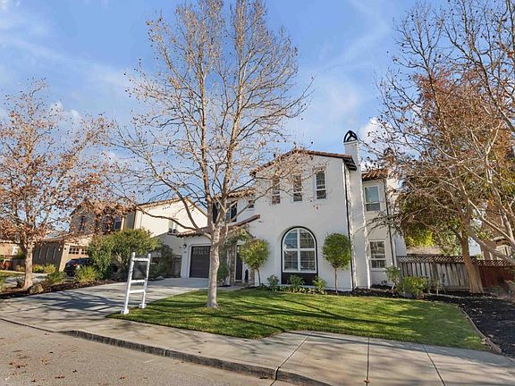 3rd image of 18140 Shadow Brook Way