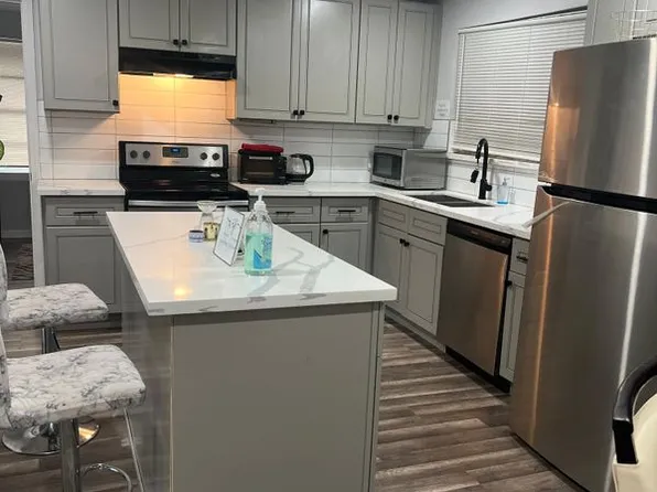 4014 Farmer St, Houston, TX 77020