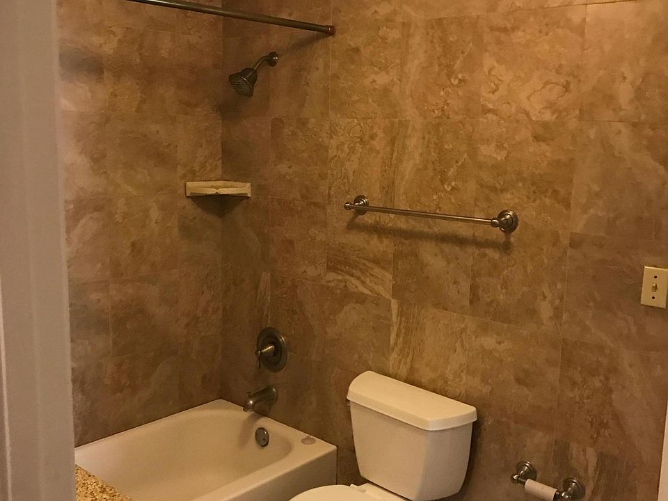 1st image of 1604 Cherry St APT 2
