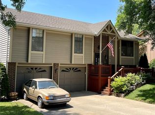 2912 S 42nd St, Kansas City, KS 66106