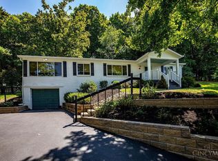 9638 Waxwing Dr, Cincinnati, OH 45241