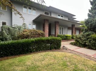 15686 SW Pleasantview Ct, Tigard, OR 97224