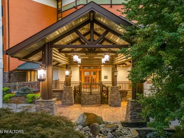 215 Woliss Ln #313, Gatlinburg, TN 37738