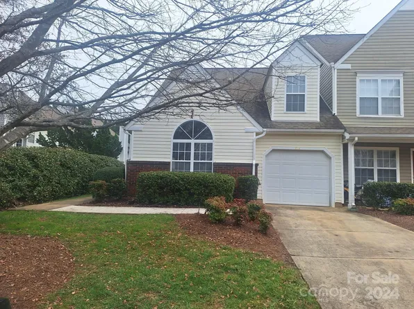 8231 Southgate Commons Dr, Charlotte, NC 28277
