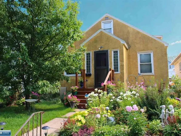 822 Summit St, Eveleth, MN 55734
