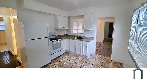 3 bed, 1232 sqft, $2,295 — Photo 4
