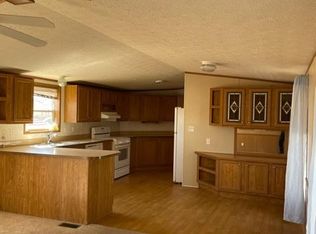 406 1st Ave E, Ryegate, MT 59074