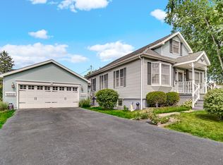 248 N Washington St, Hobart, IN 46342